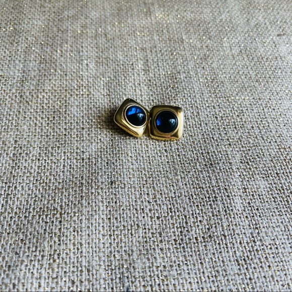 MONET | Y2K Signed Vintage Gold Tone Cobalt Blue Cabochon Pierced Earrings - Picture 5 of 6